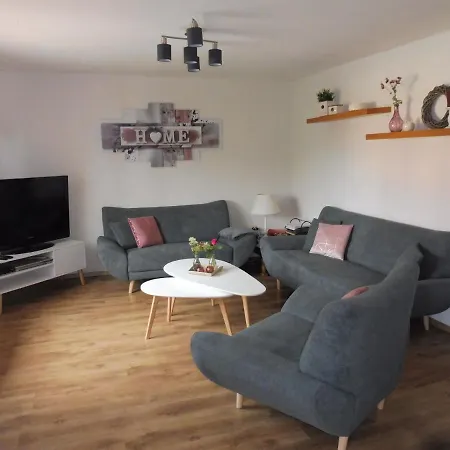 With Terrace And Pool In The Garden Appartement *