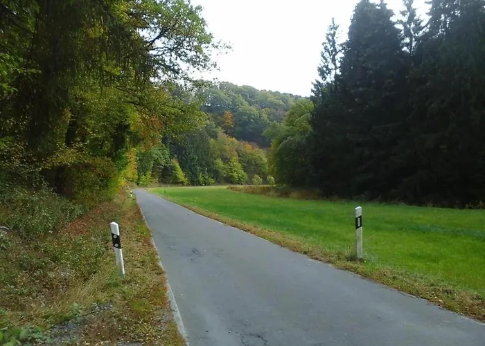 דירה With Terrace And Pool In The Garden